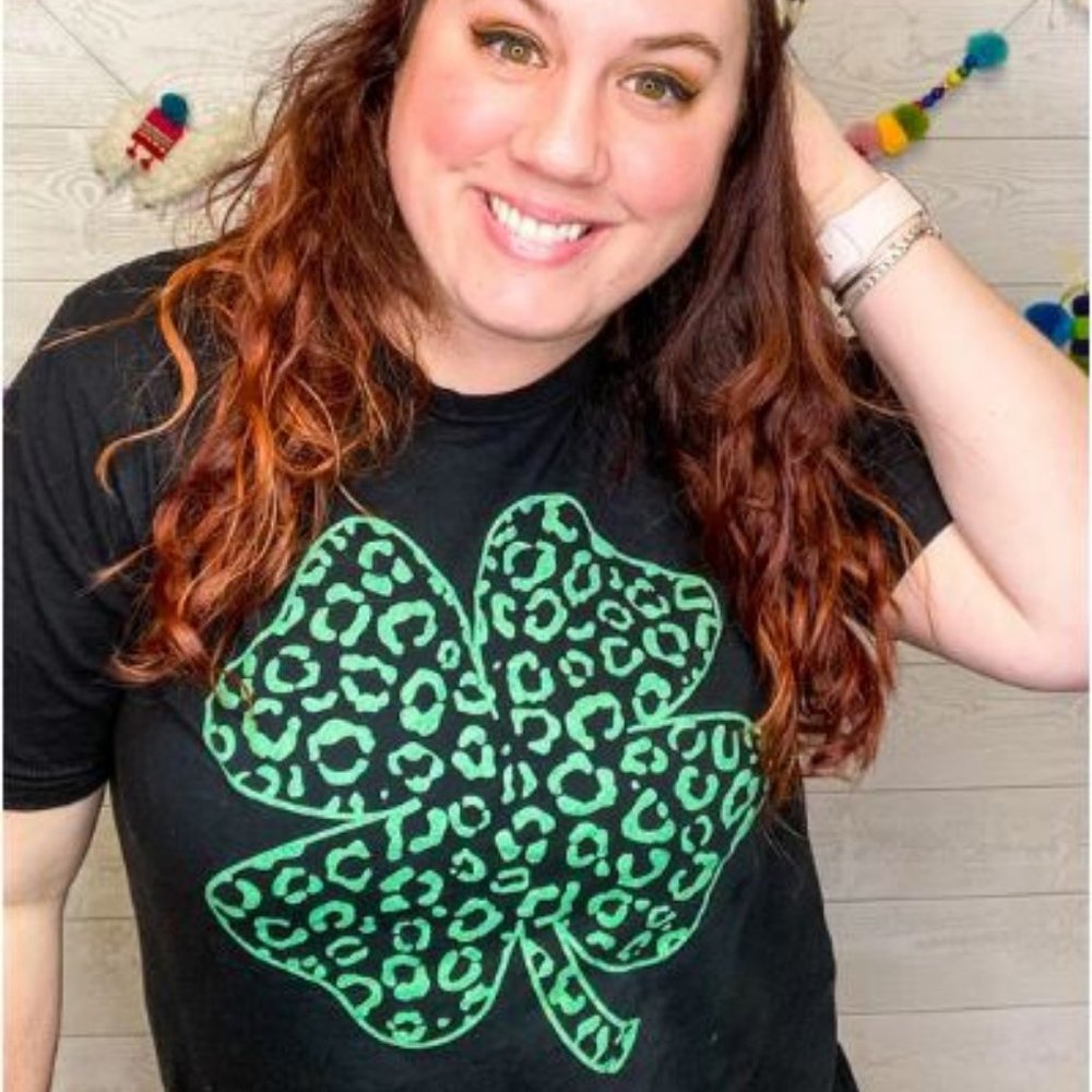 Animal print shamrock graphic tee